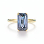 Croisé Bleu Moissanite Ring – blue moissanite crossover ring in solid gold by Lunara