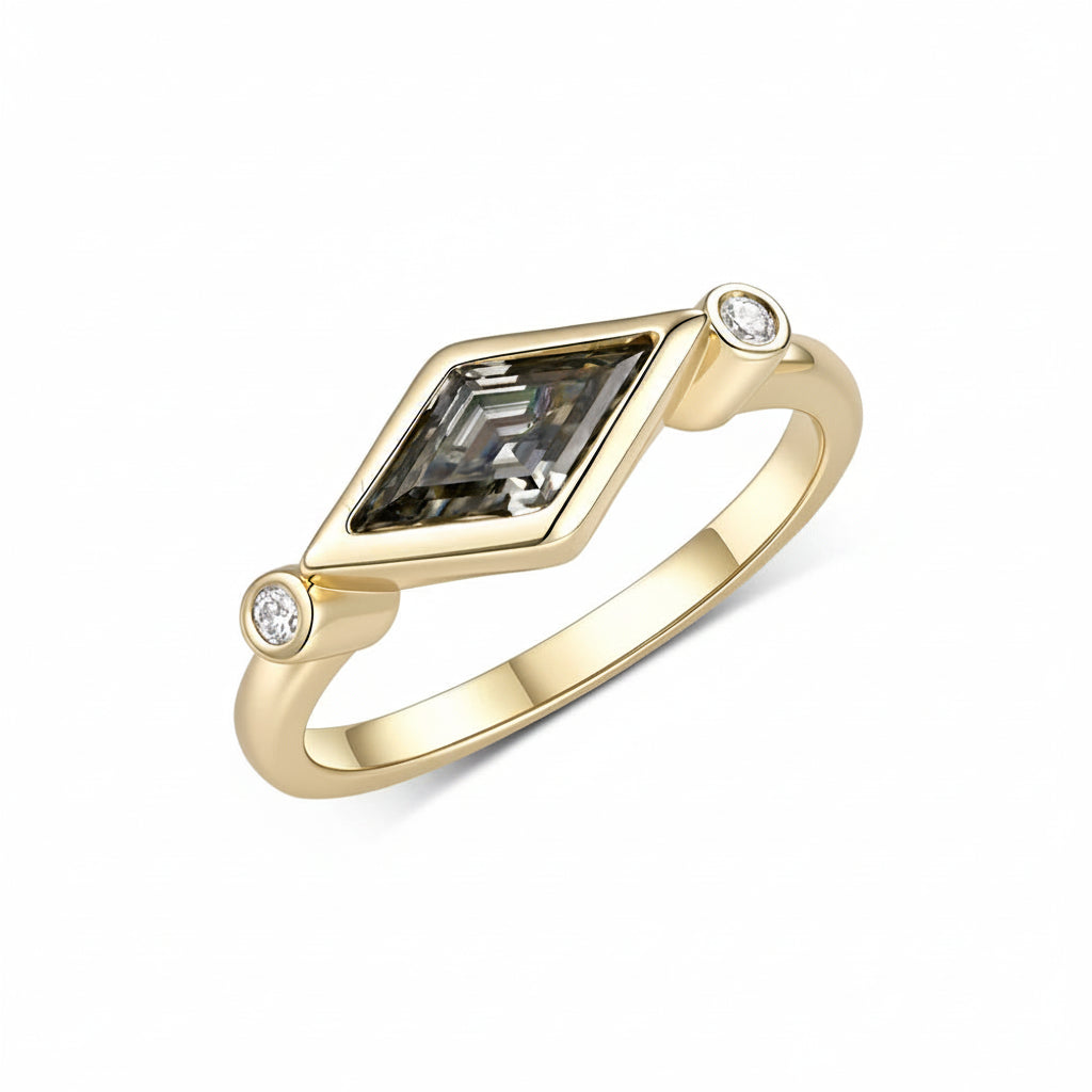 Nocturne Rhombus Moissanite Ring – top view of rhombus geometric stone