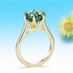 Jubilé Cyan Moissanite Ring – worn on hand