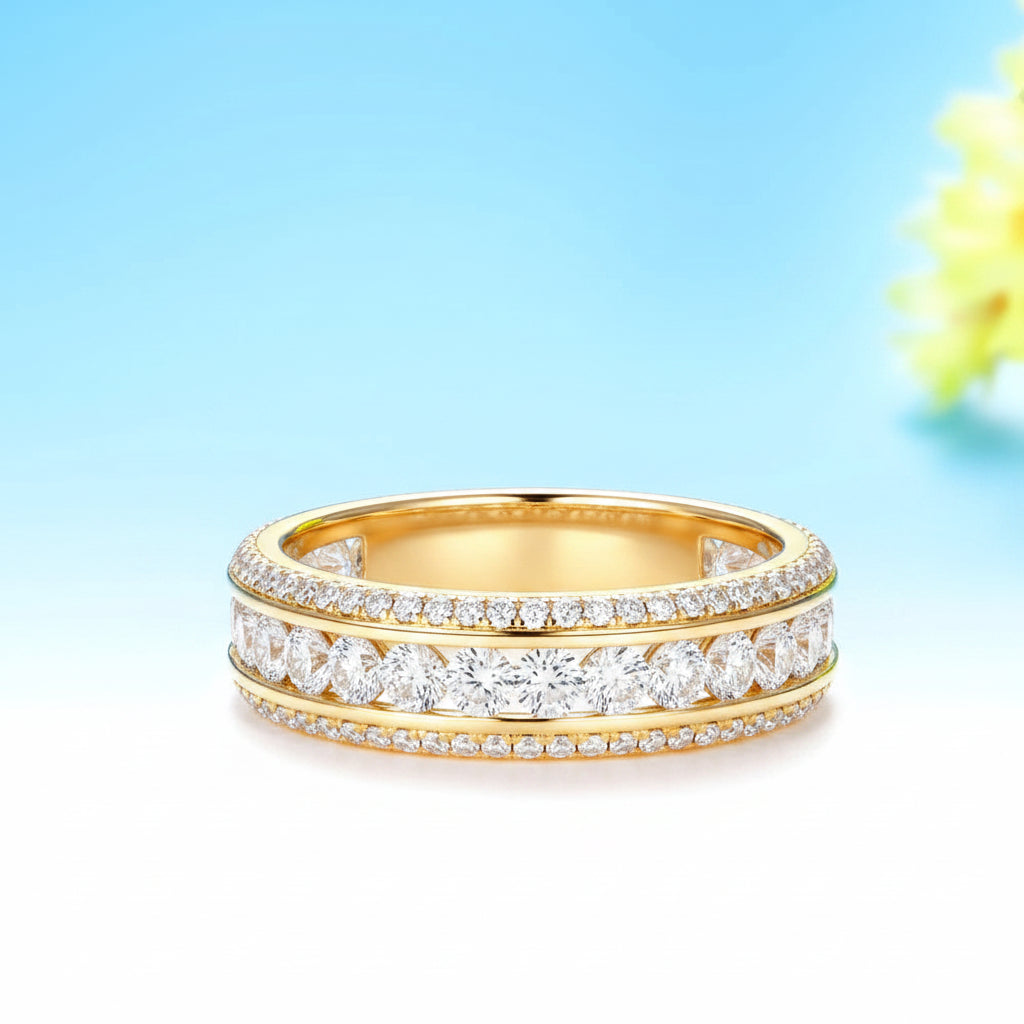 Céleste Moissanite Band Ring