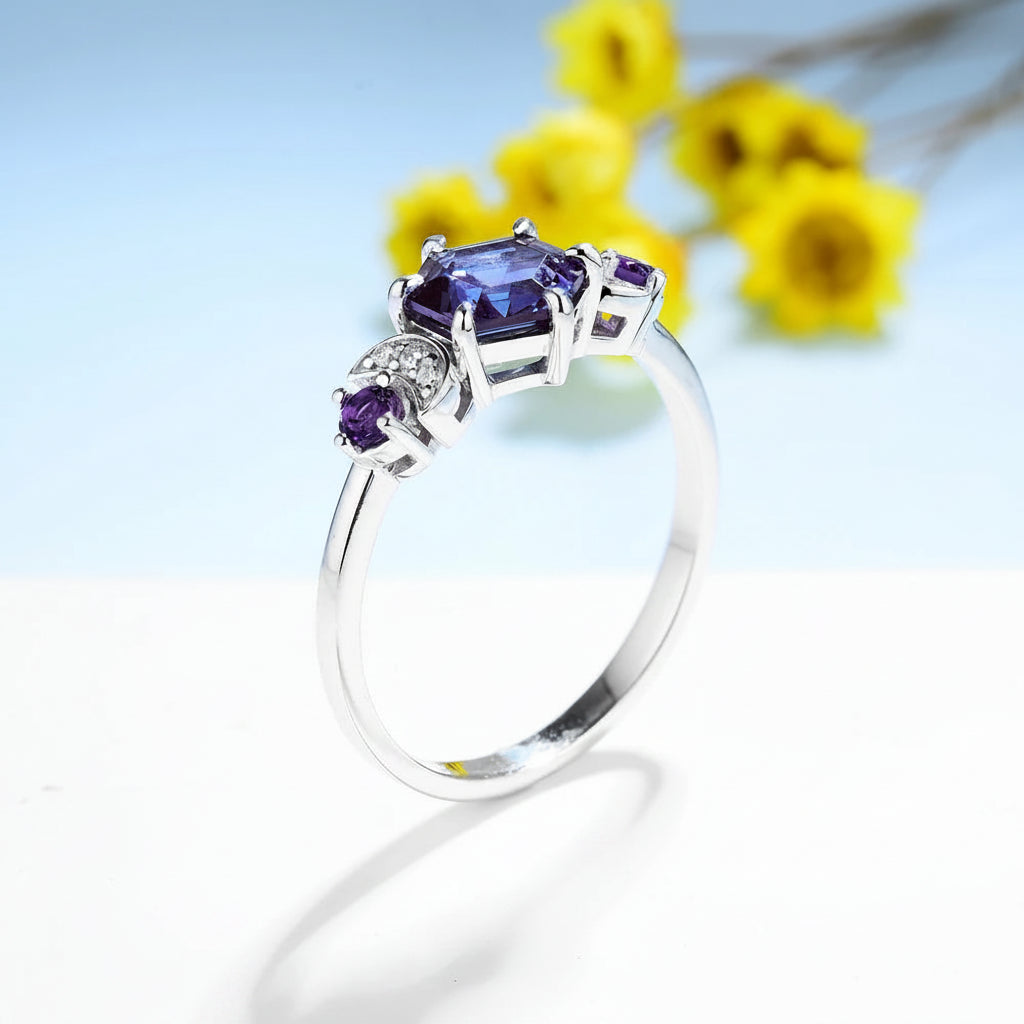 Hexagone Alexandrite Moissanite Ring – worn on hand