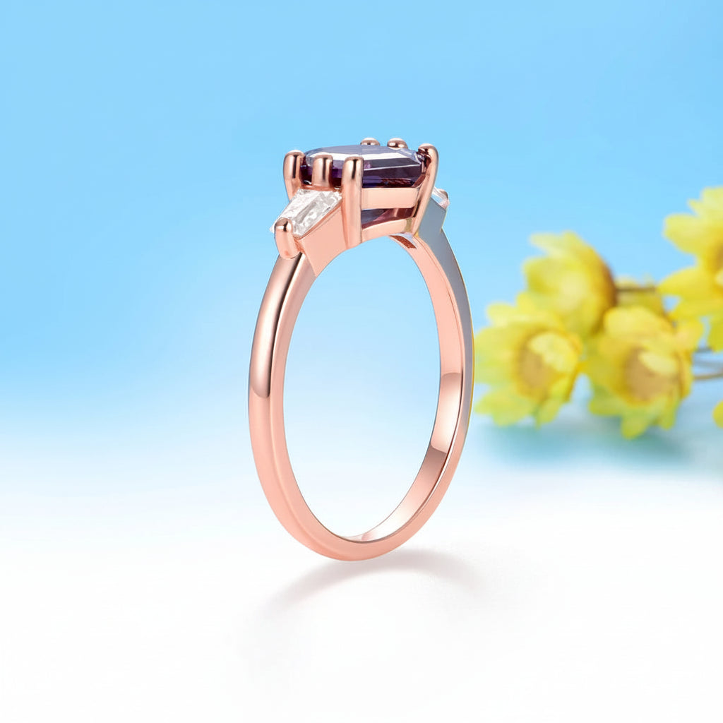 Étoile Alexandrite Hexagon Ring – worn on hand