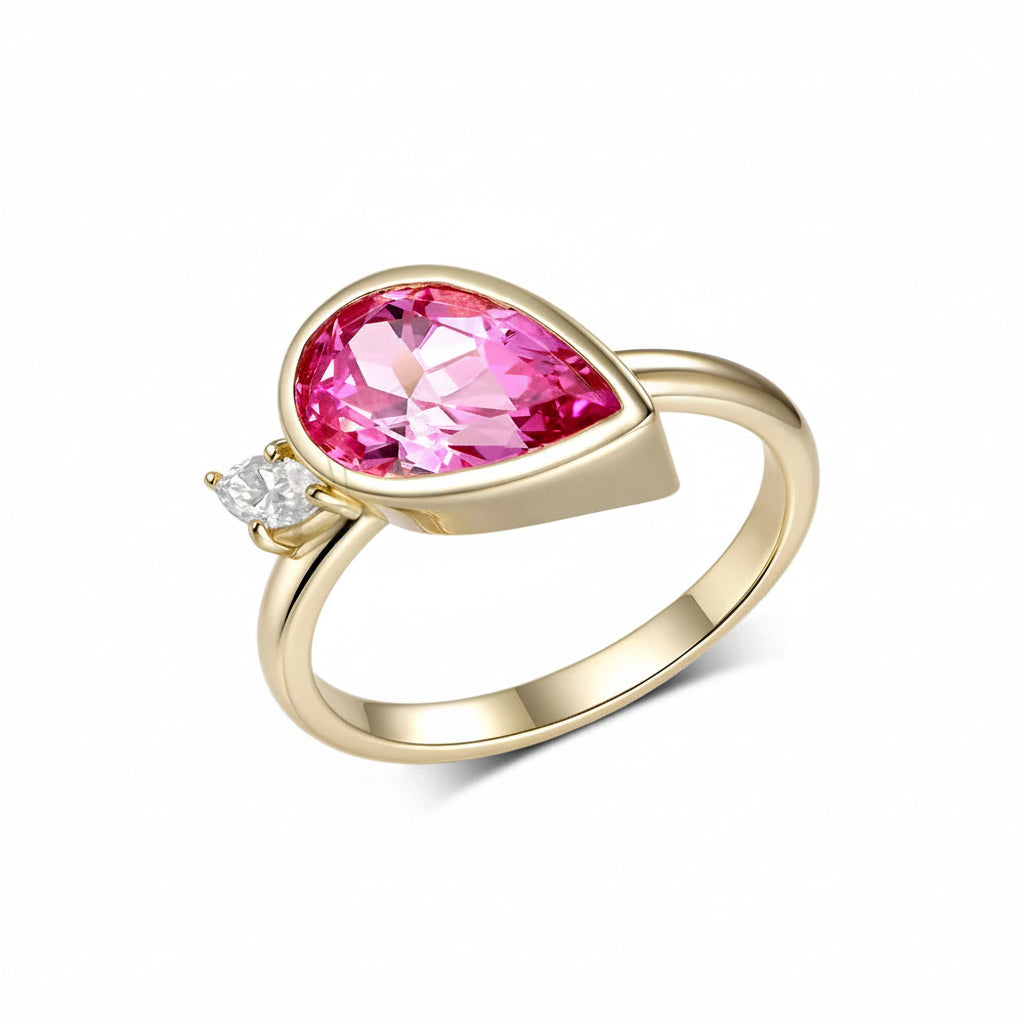 Poire Rose 3.5CT Pink Sapphire Moissanite Ring
