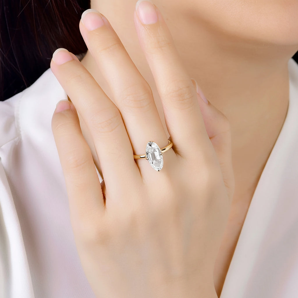 Ovale OMC 4CT Moissanite Ring – candlelight fire close-up