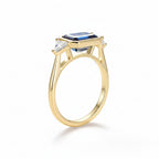 Brume Grise Moissanite Emerald Ring – top view of grey stone