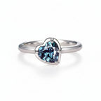 Cœur Alexandrite Heart Ring – colour-changing alexandrite heart cut in solid gold by Lunara