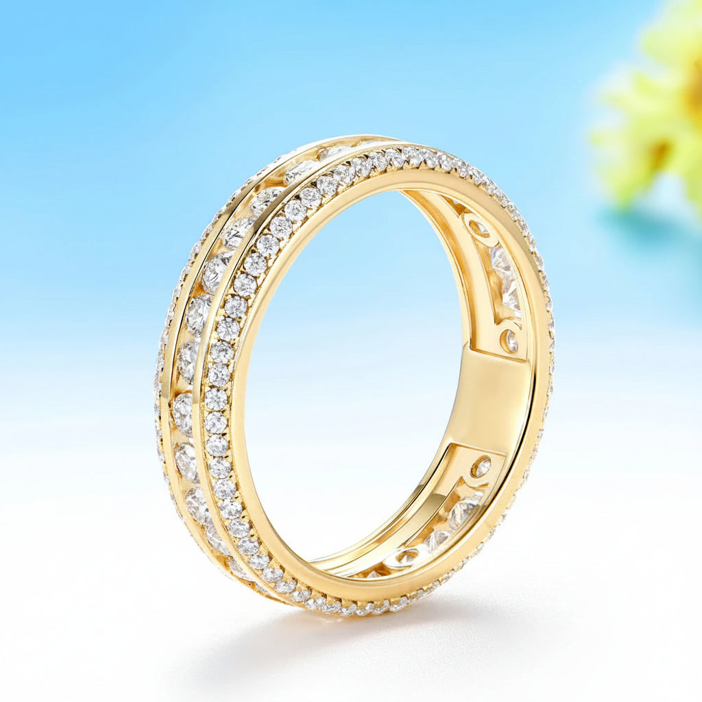Céleste Moissanite Band Ring