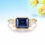 Brume Grise Moissanite Emerald Ring – white gold setting