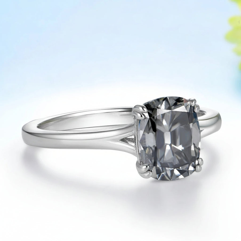 Velours Gris OMC Cushion Ring – white gold setting