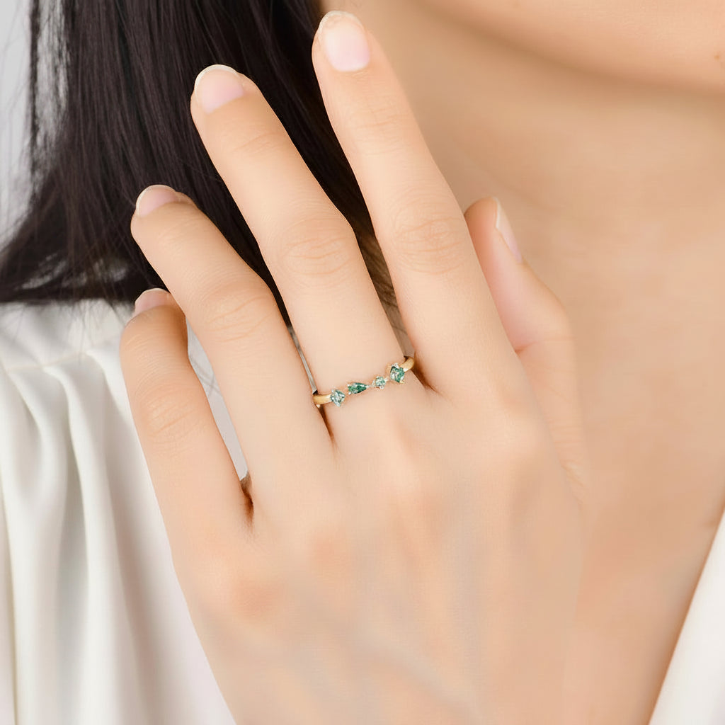Aquarelle Cyan Moissanite Band Ring – close-up of cyan asscher stones