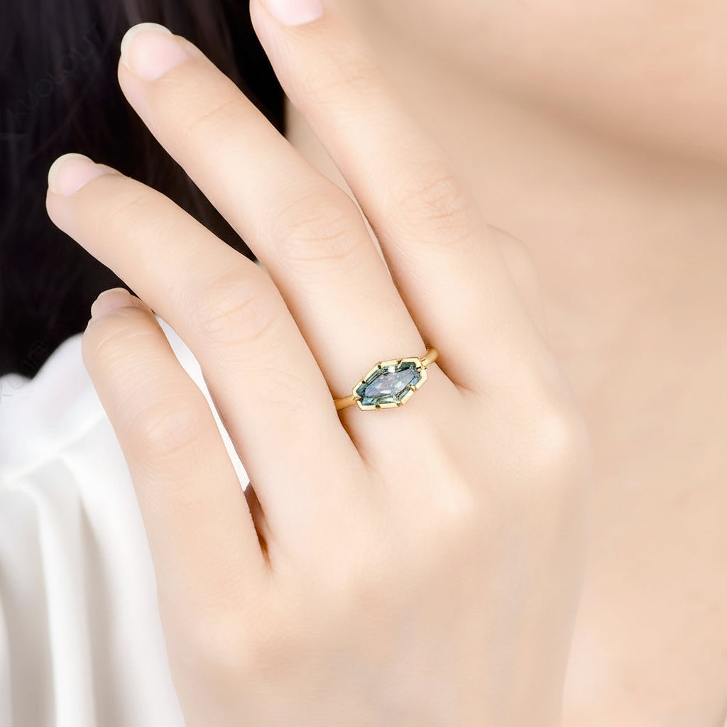 Hexagone Cyan 2CT Moissanite Ring