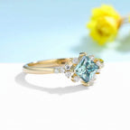 Étincelle Cyan Moissanite Band Ring – top view of band
