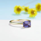 Arc-en-Ciel Alexandrite Emerald Ring – violet tone under candlelight
