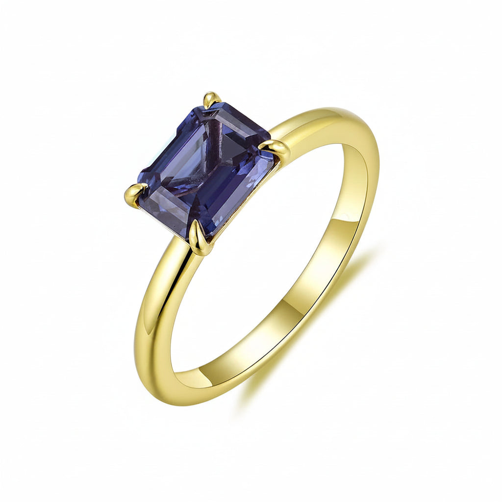 Arc-en-Ciel Alexandrite Emerald Ring – white gold setting