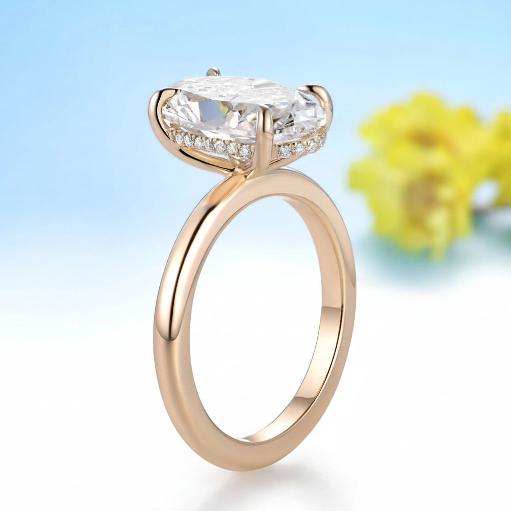 Opale Oval Moissanite Ring – white gold setting