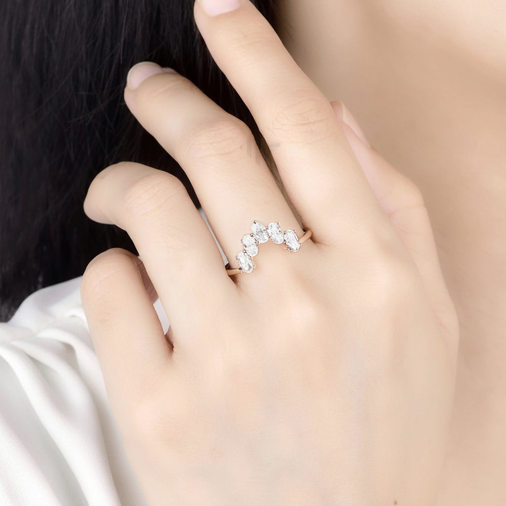 Aurore Oval Moissanite Ring – white gold option