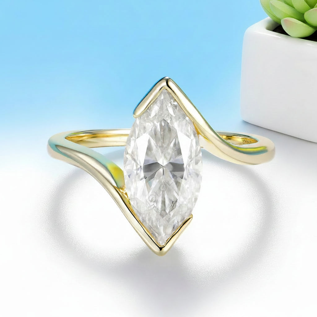 Aurore Marquise Moissanite Ring – rose gold variant