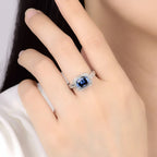 Coussin Bleu Moissanite Ring – white gold setting close-up